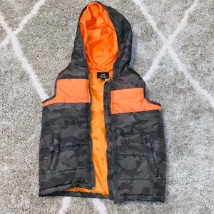 Boys puffer vest